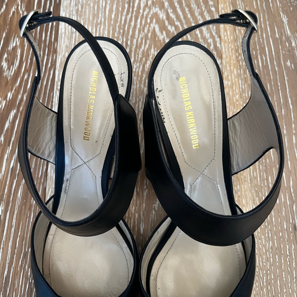 Nicholas Kirkwood Leda Black Leather Pointed Toe Wide Strap Pumps 39 1/2 - Picture 3 of 14